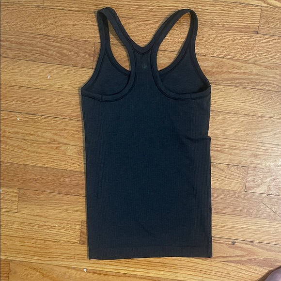 Lululemon Black Ebb to Street Tank, EUC (size tag removed for comfort) - Picture 3 of 4